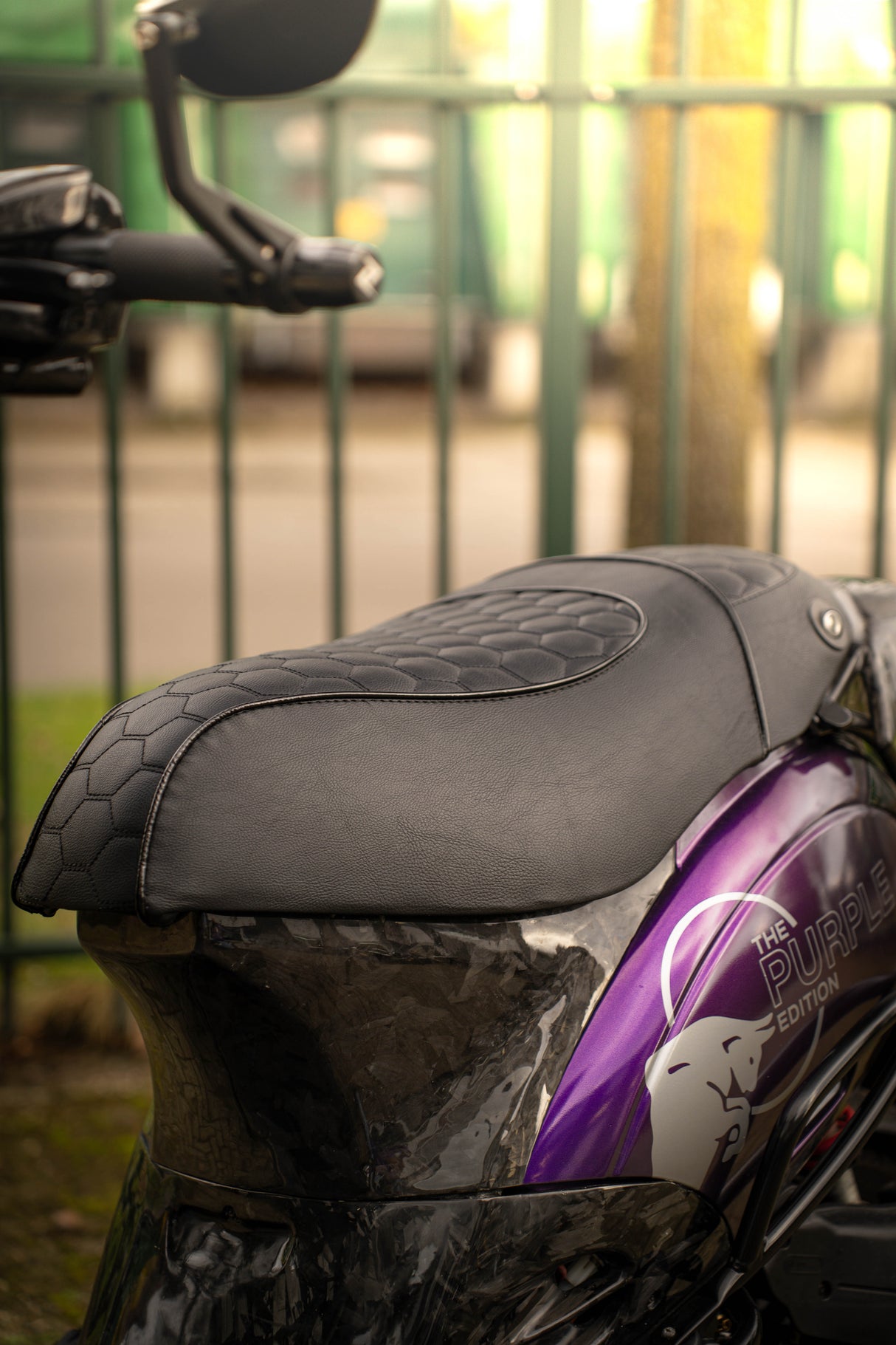 Saddle cover RS Black Piaggio Zip 2 /4 stroke