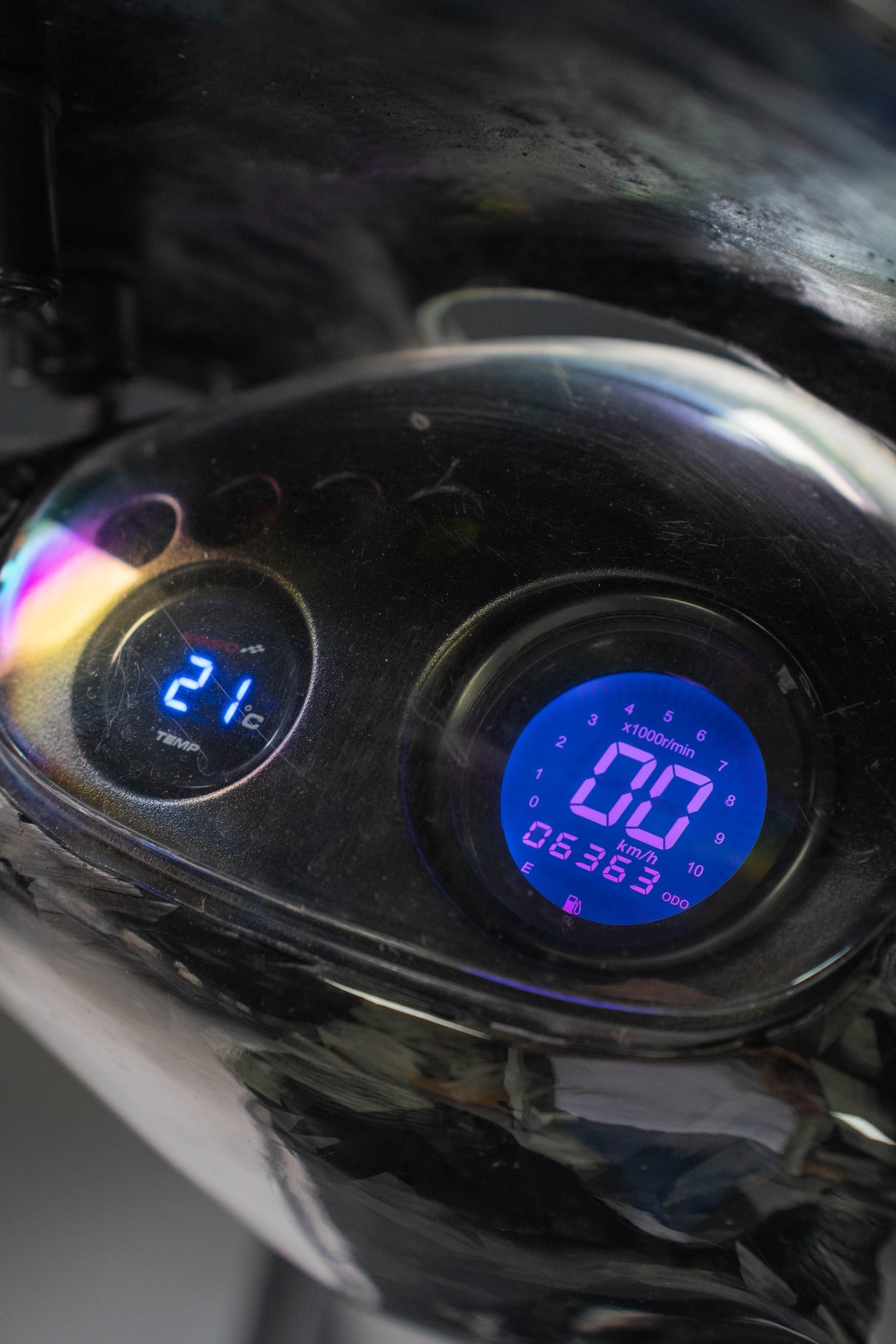 Compteur de vitesse numérique Piaggio Zip