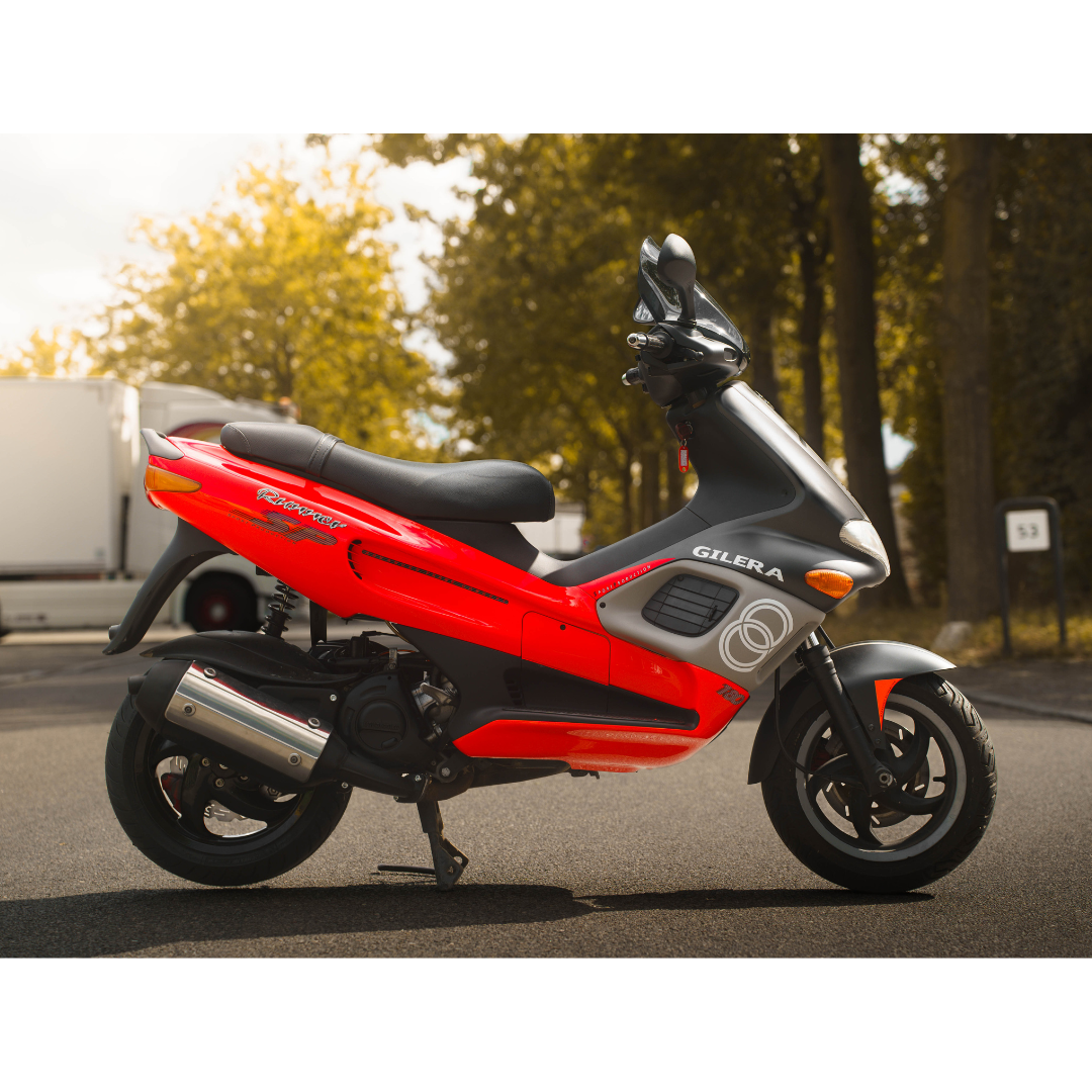 Verkleidungssatz Original Modell Fluo Rosso / Opaco Gilera Runner SP 50-180cc 2 Takt