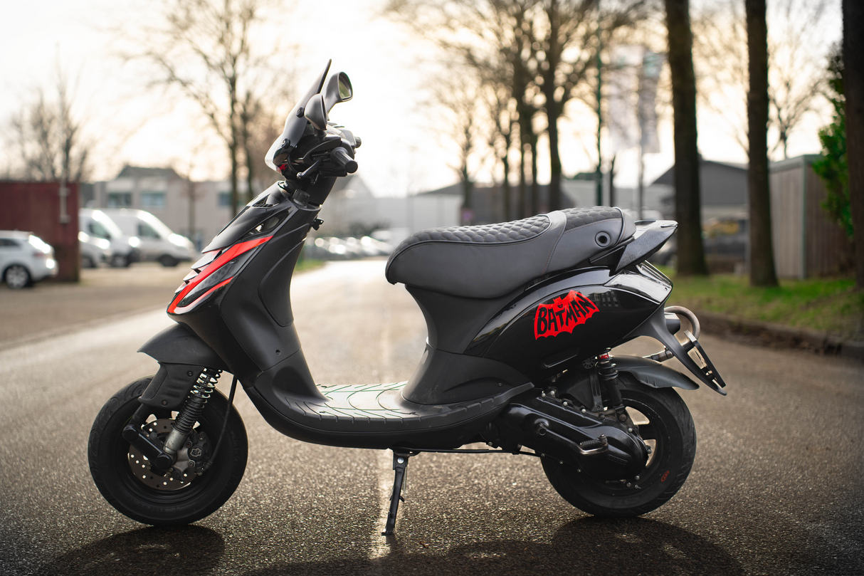 Fenom Sattelbezug Alcantara Look Schwarz Piaggio Zip