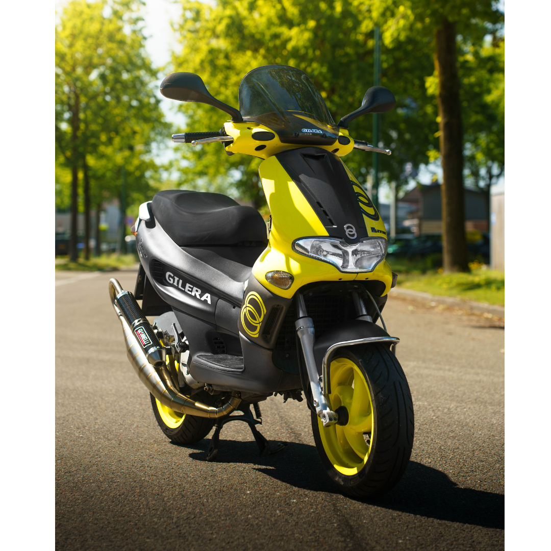 Verkleidungssatz Original Modell Giallo Lemon / Opaco Gilera Runner SP Pro 50-180cc 2 Takt