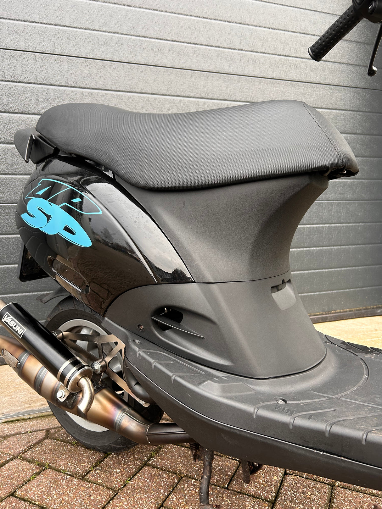 Bougiekap Origineel Model Piaggio Zip SP H2O