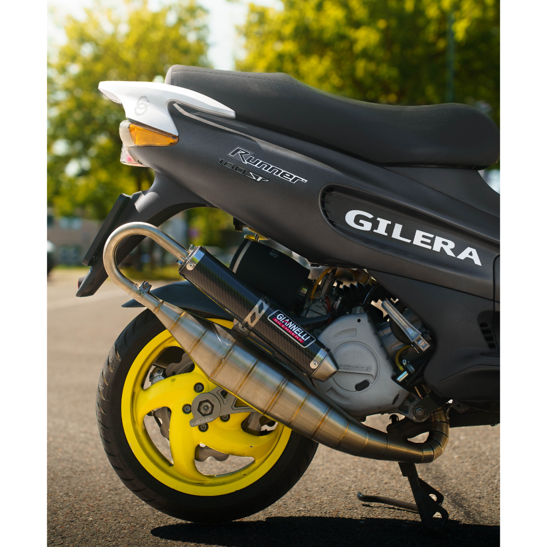 BGM Uitlaat 55 Slag Zwart + Nademper Giannelli Carbon Piaggio / Gilera 125-180cc 2 Takt