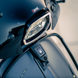 Bord de phare LED noir brillant Vespa Sprint