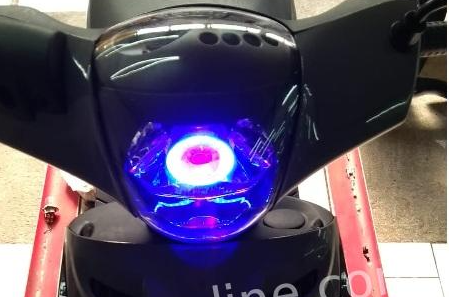 Angel Eye Blauw/Rood Piaggio Zip